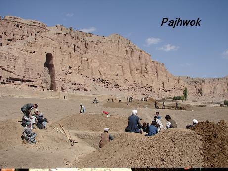 Photo: آثار تاريخى در باميان  کشف شد