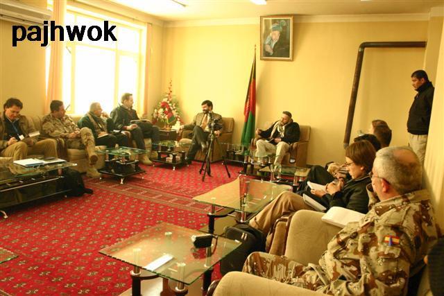 Photo: Foreign delegation meets Maidan Wardak governor