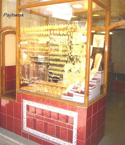 وسله والو غلو په بغلان کې یو زرګر وژلی او دوکان یې ور لوټلی