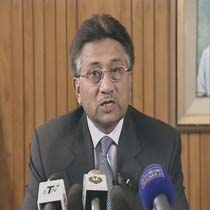 Musharraf returns to Pakistan from exile