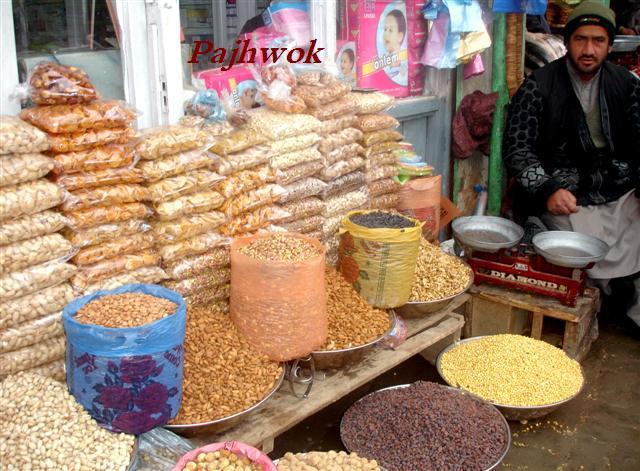 Uzbekistan hinders Afghan dry fruit exports