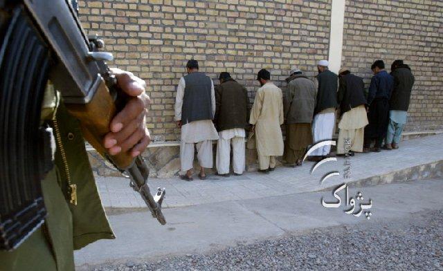 3 detained with Pakistan made pistols in Herat