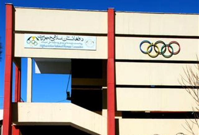 ورزشکاران خواهان ختم جنجال در کميته ملى المپيک شدند