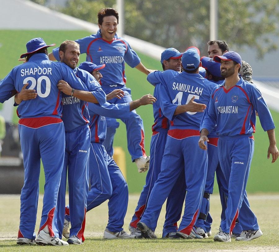 Afghans crush Dutch in 2nd World T20 triumph