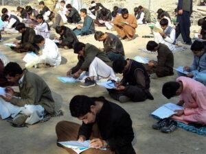 Jobless Kunduz graduates turn to menial jobs