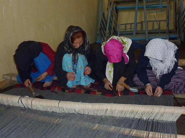 صدها تن آموزشهای حرفوی را فراگرفتند