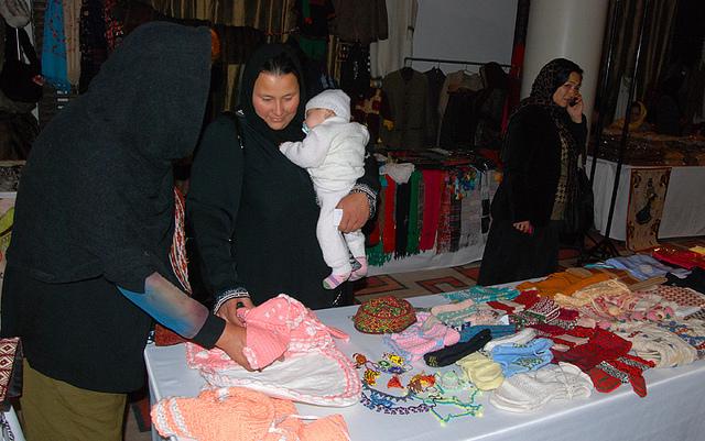 Youth empowerment: Refugee handicrafts go on display