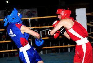 Afghan boxer Samiullah knocked out by Pakistani rival