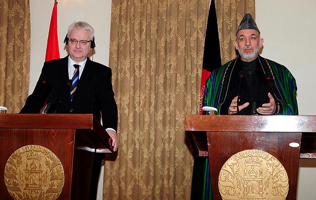President Hamid Karzai and Croatian President Ivo Josipovic in a press conference