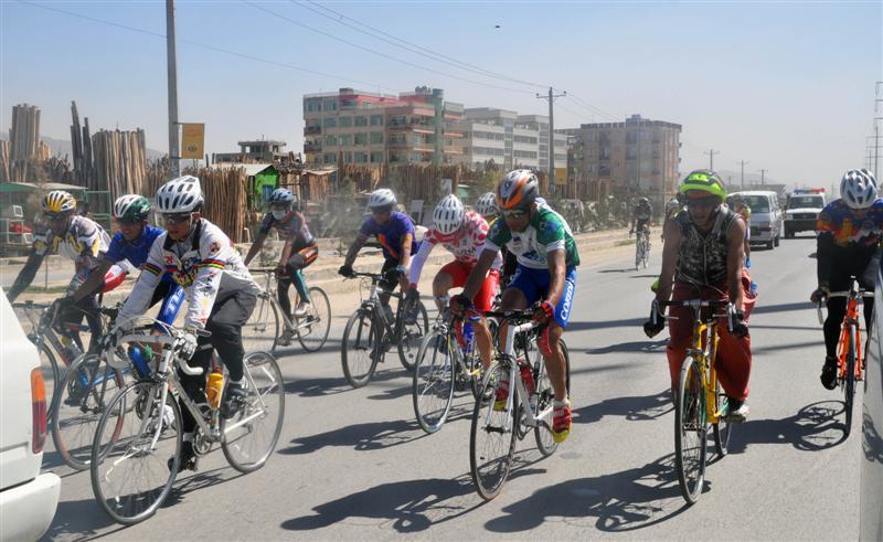 Barakzai shines in qualifying cycle race