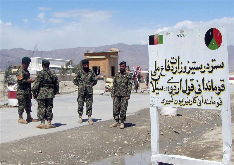 5 ISAF troops among 9 killed in suicide attack