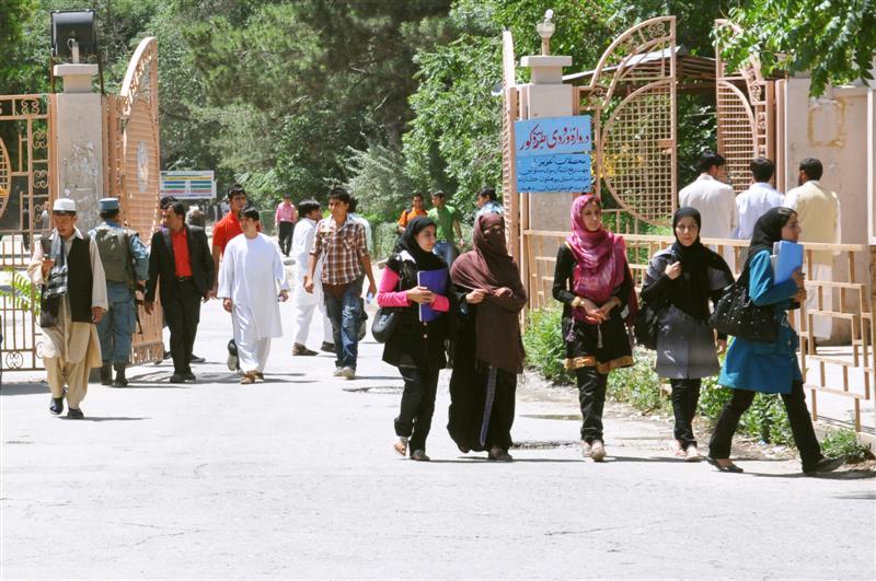 Most of Kabul Universities students losing interest in study