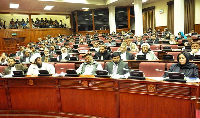 MPs to meet Karzai on Cabinet picks