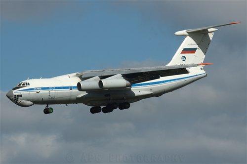 Russian military aircraft crashes, 8 killed (UPDATED)
