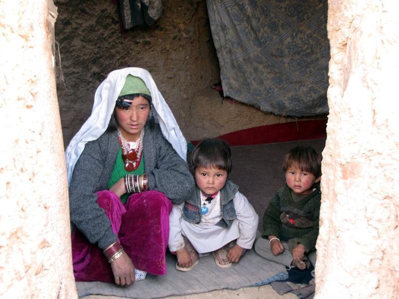 Bamyan’s cave-dwellers may not celebrate Eid due to poverty