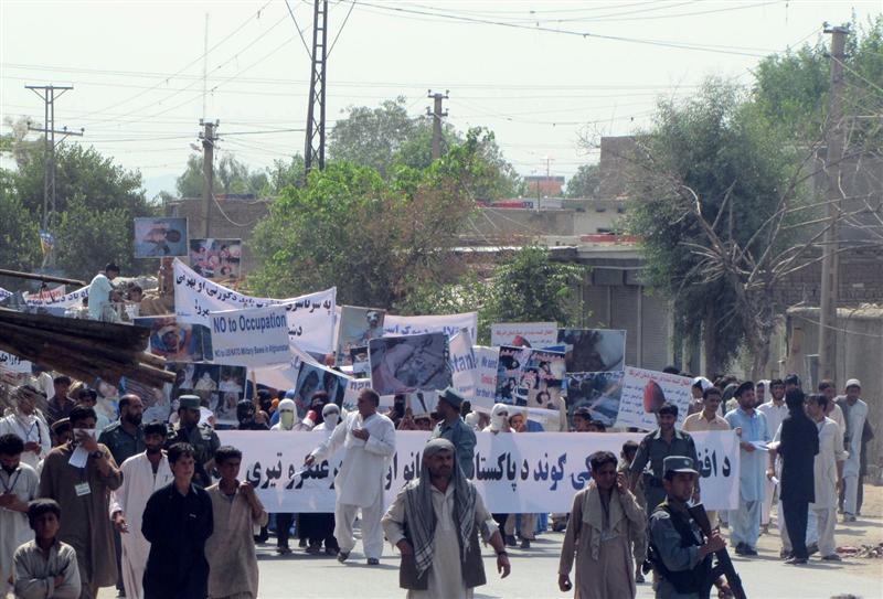 Hundreds rally against Pakistan cross border attacks