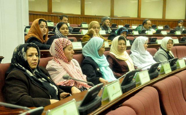 Karzai may impose emergency rule: MPs