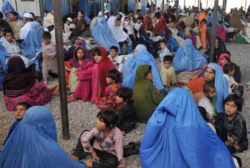 Pakistan to expel illegal Afghans until end of 2012