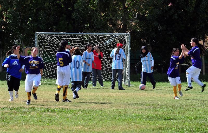 Afghan women footballers trounce Qatar 2-0
