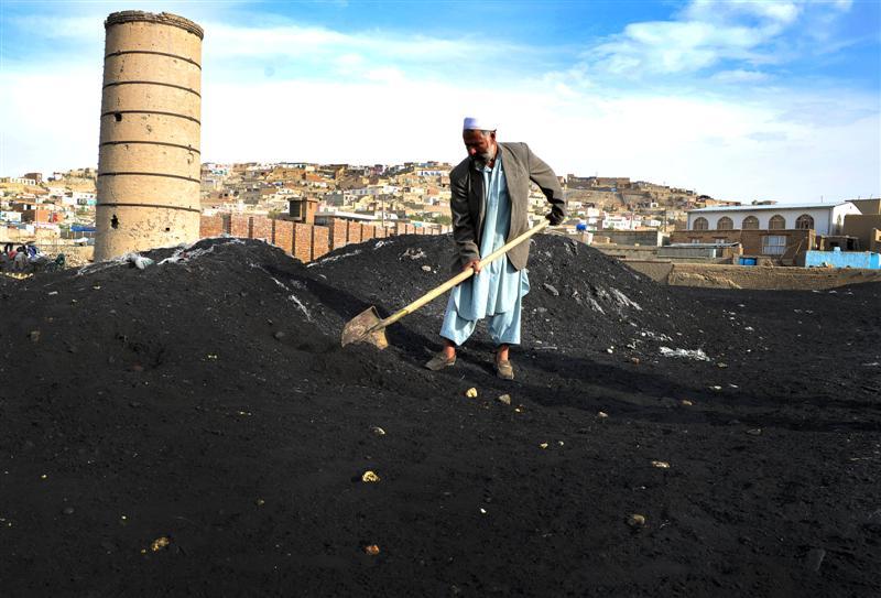 Unauthorized mining underway in country’s largest coalmine