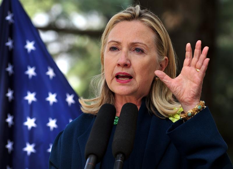 هيلرى کلنتن: پاکستان عليه شورشيان مبارزه جدى نمايد