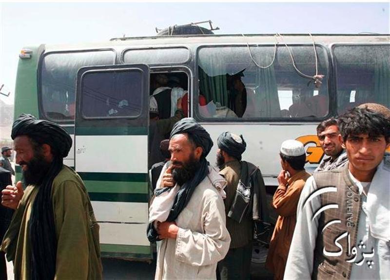 2 dead, 7 hurt as blast hit Kandahar passenger bus