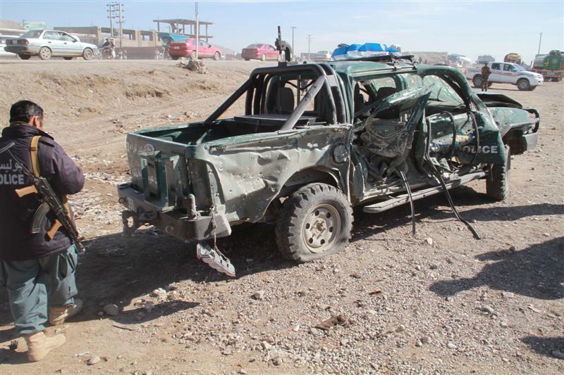 District police chief wounded in roadside blast