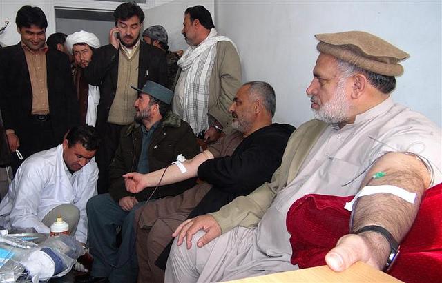 blood donated to the Ashura victimes – Kunduz