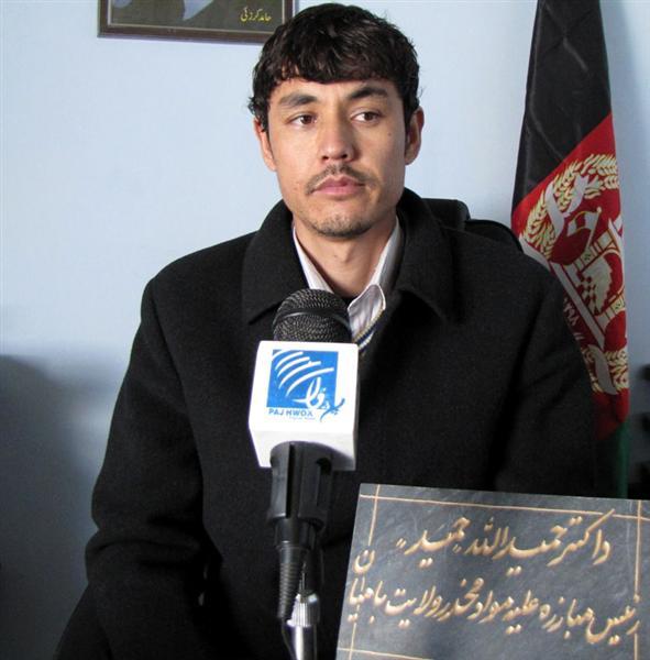 برخى دهاقين باميان از نبود کشت بديل کوکنار شکايت دارند