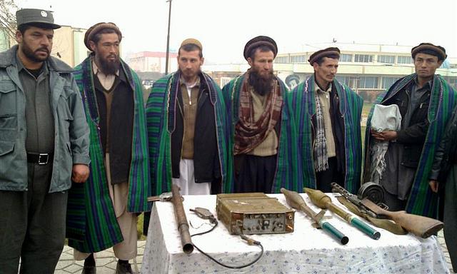 ٤٠ تن از مخالفین دولت به پروسه صلح پیوستند