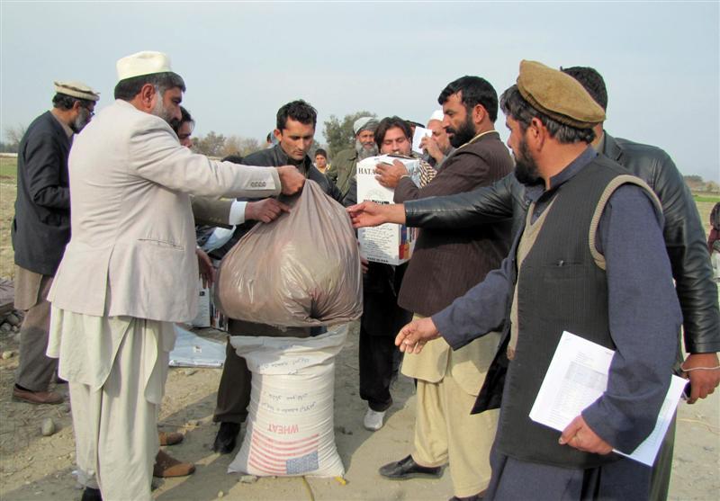 Distribution of winter aid, agri inputs begins
