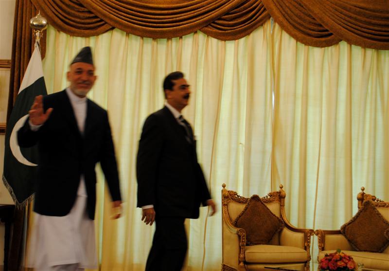 Karzai seeks Pakistan’s support for peace process