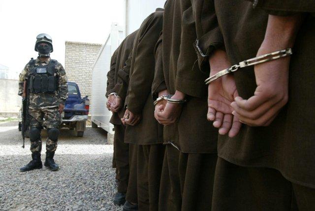 Farah police detain 4 Iranian nationals