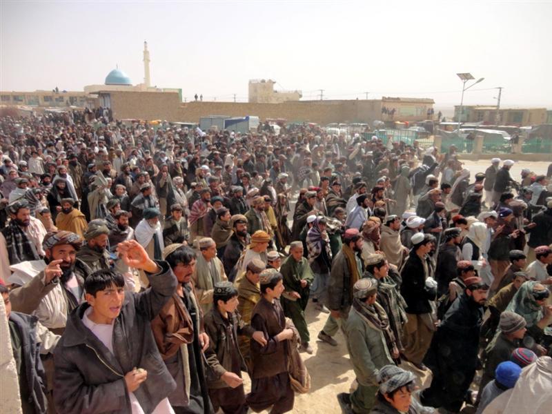 په کلات کې د پنجوايي د پېښې په غبرګون لاريون وشو