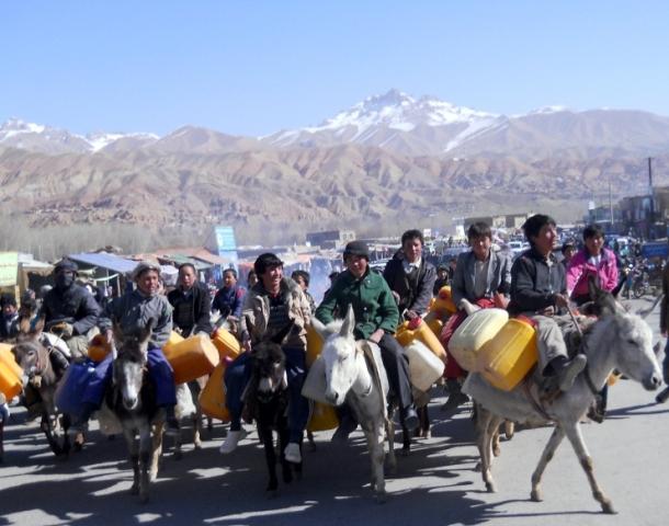 صدها خانواده در مرکز باميان آب آشاميدنى ندارند