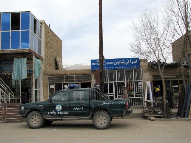 Cash stolen from Bamyan moneychangers’ shops