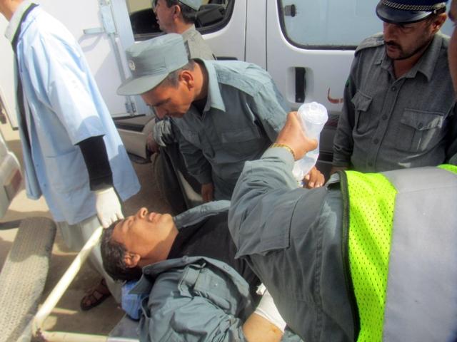 2 policemen wounded in Ghazni blast