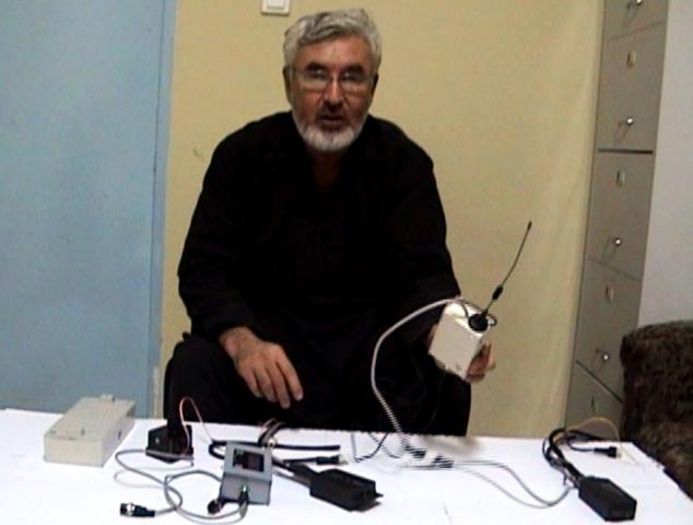 دوتن به اتهام جاسوسی براى ایران بازداشت شد