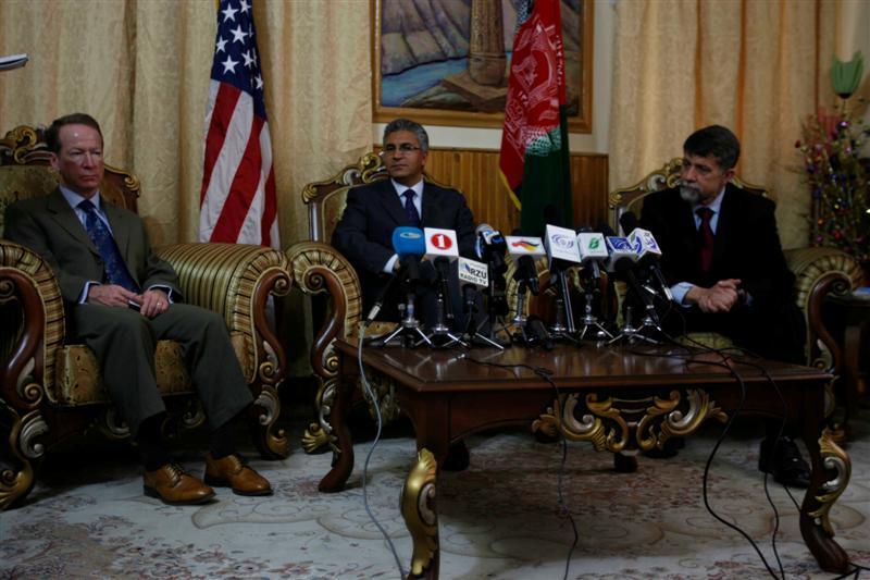 US to give Afghanistan $600m aid to combat drugs