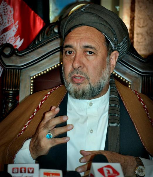 محقق: په دايرة المعارف کې د هزاروو سپکاوى شوى