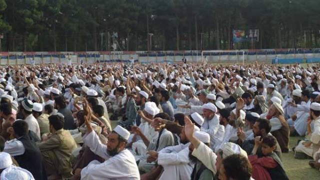 هرات کې زرګونه خلک د (قران پوهنې) په غونډه کې برخه اخلي