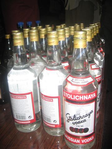 شش هزار و پنجصد بوتل مشروبات الکولى کشف و ضبط شد