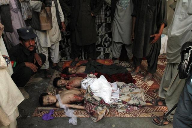 حامدکرزی حمله تروریستی در کندهار را تقبیح کرد