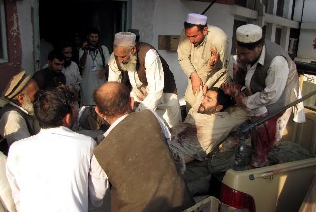 تعداد کشته و مجروحين حملۀ انتحارى دوربابا به ٩٠ تن رسيد