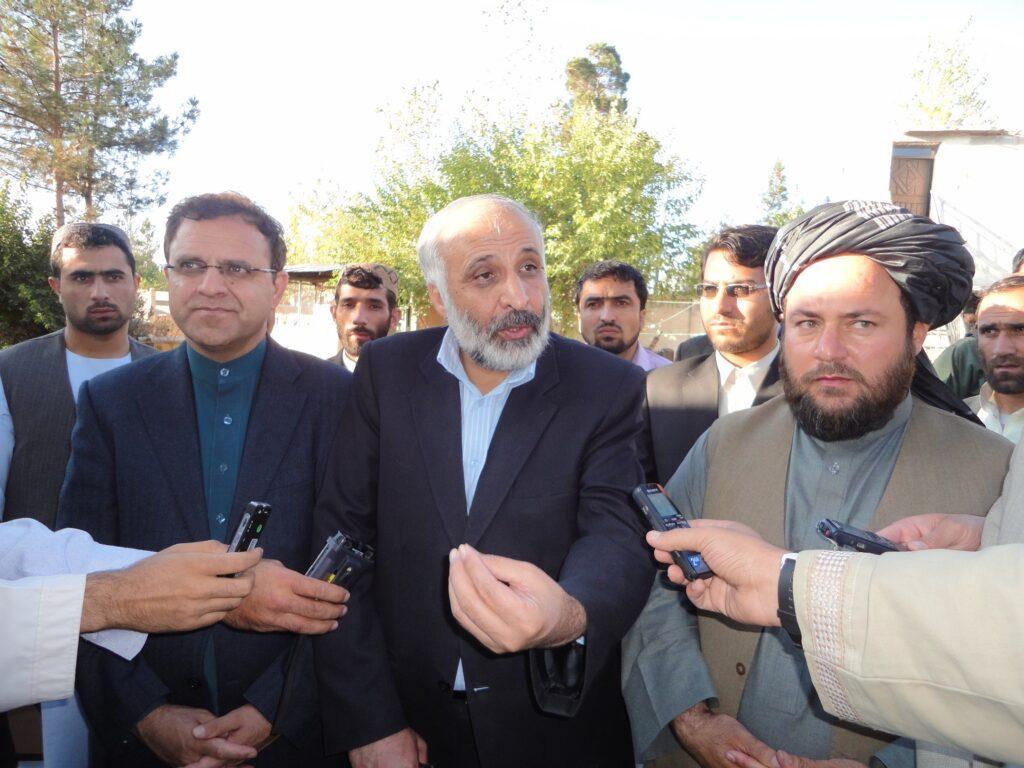 ستانکزى : پيوستن فرمايشى با پروسه صلح بى فايده است