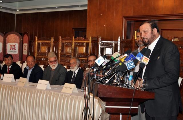 د سياسي ګوندونو شورا: د رايه ورکولو پخواني کارتونه دې نه کارول کيږي