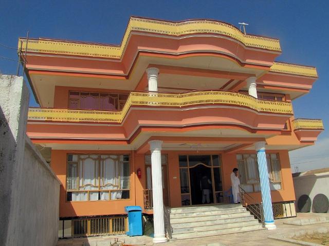 په مزارشريف کې د معتادينو ٥٠ بستريز روغتون پرانيستل شو