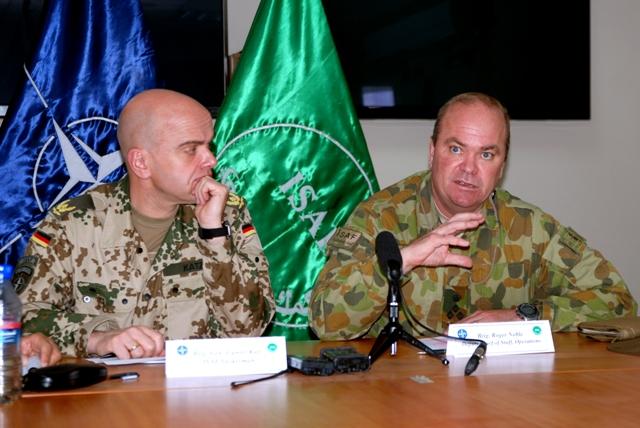 آيساف: فشارها برمنابع مالى و بشرى شبکۀ حقانى را بيشتر ميکنيم