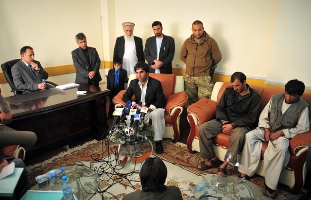 يک طفل از چنگ اختطافچيان رها و سه تن در پيوند با آن دستگير شد