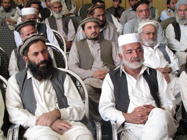 د چپرهار قومي مشران ولايتي اداره پر توپيري چلند تورنوي